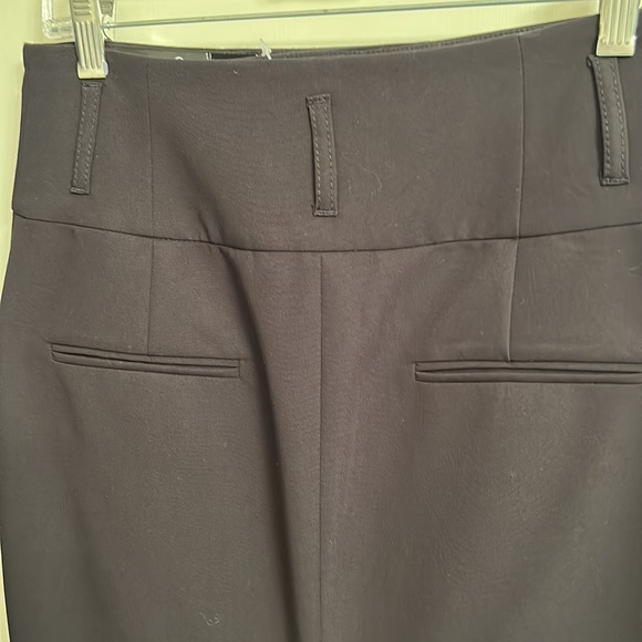 Set Women's black pencil skirt back slit size 4 polyester NWT Bloomingdales - Picture 5 of 12